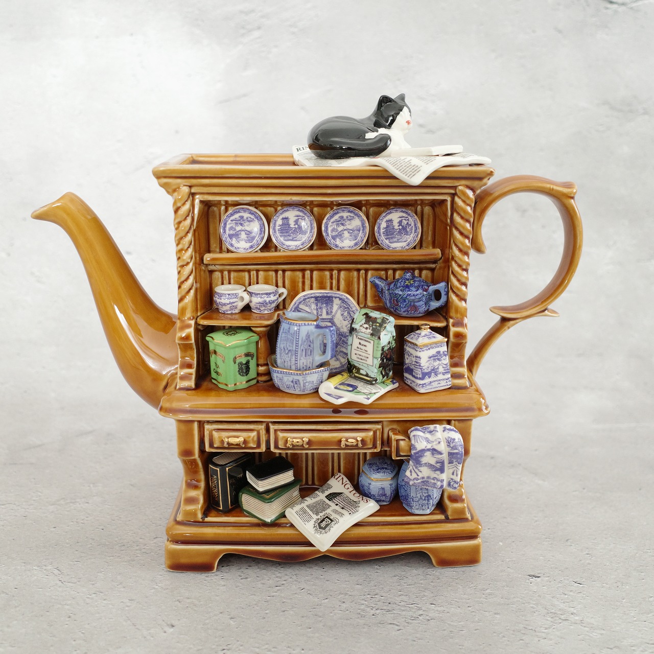 リントンズ　ポット　ボウル　RINGTONS リントンズ ポット ボウル RINGTONS リントンズ】×【Cardew社】 食器棚