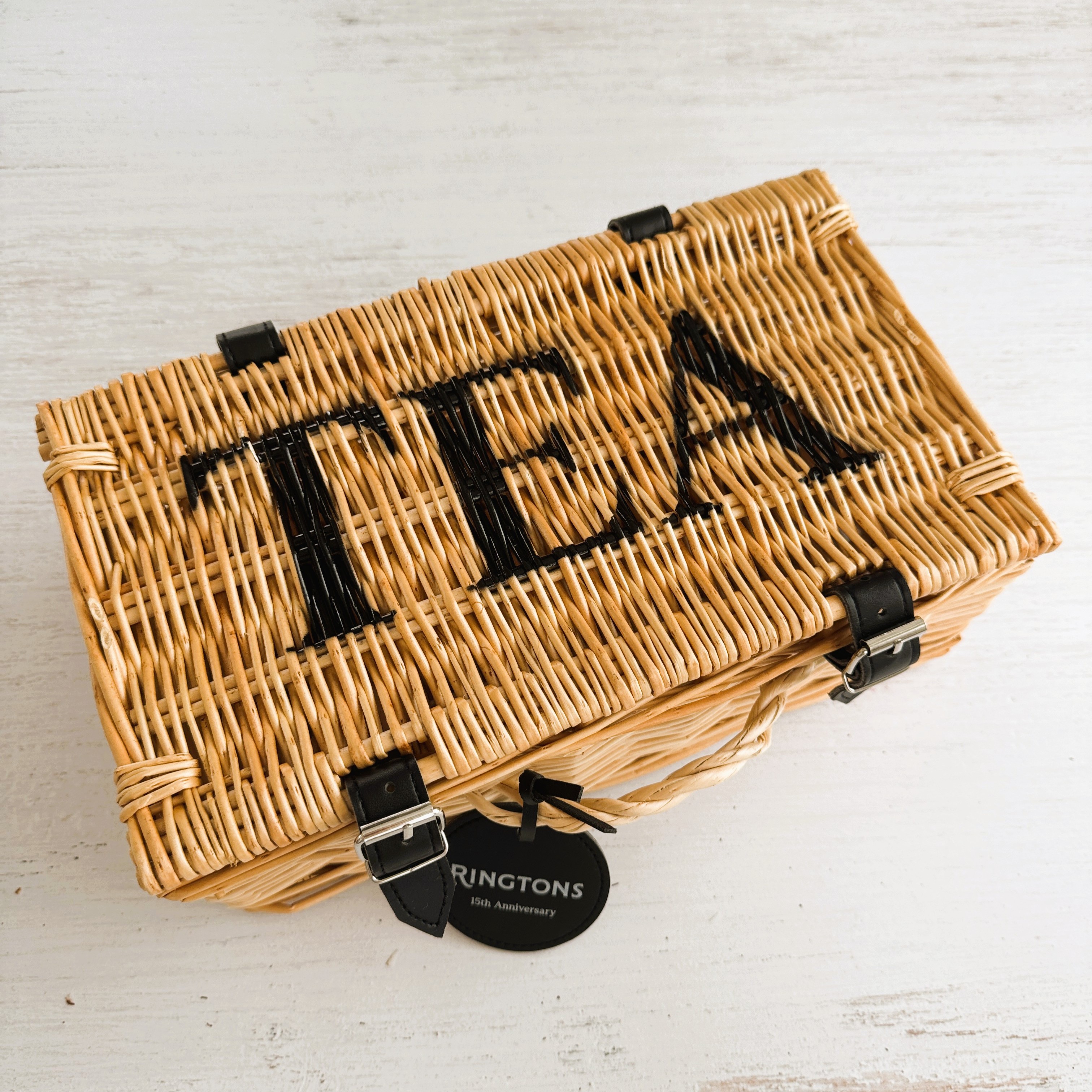 送料無料！10月30日(金)PM7:00～販売スタート！リントンズ日本上陸15周年記念ハンパー「TEA」バスケット付き ※お一人様1点まで