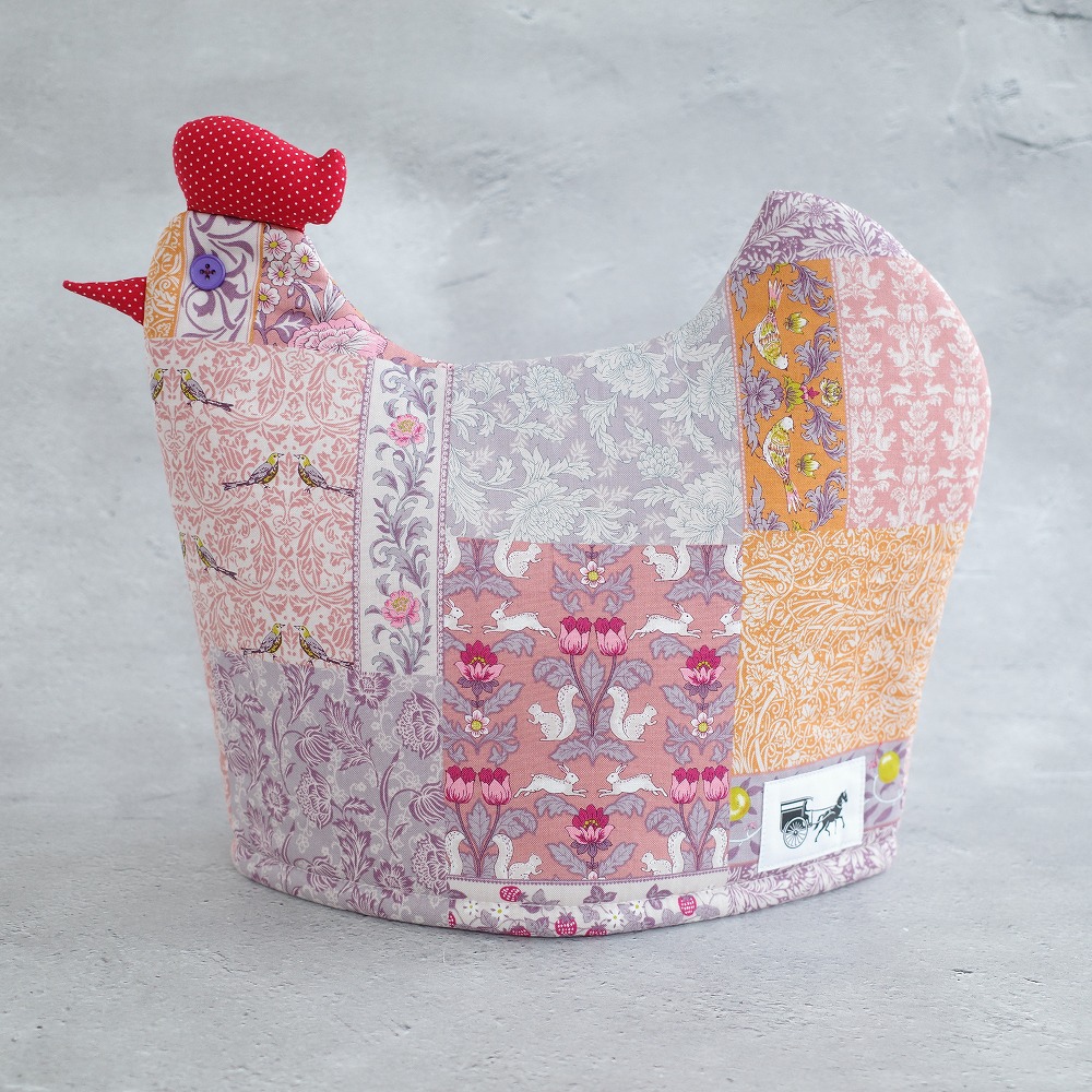 リントンズ にわとり型ティーコジー(Tea cosy) NO,4