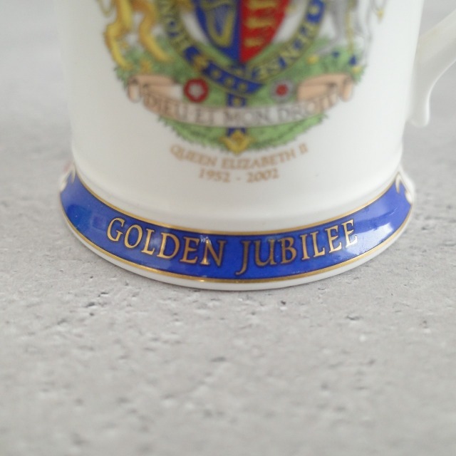 リントンズ】英国製 エリザベス女王即位50周年記念限定マグカップ