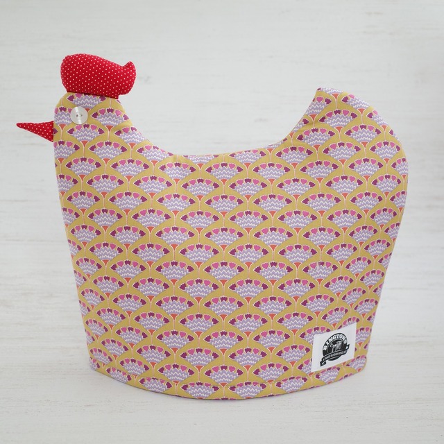 7月17日(金)19時～販売開始 リントンズ にわとり型ティーコジー(Tea cosy) NO,98