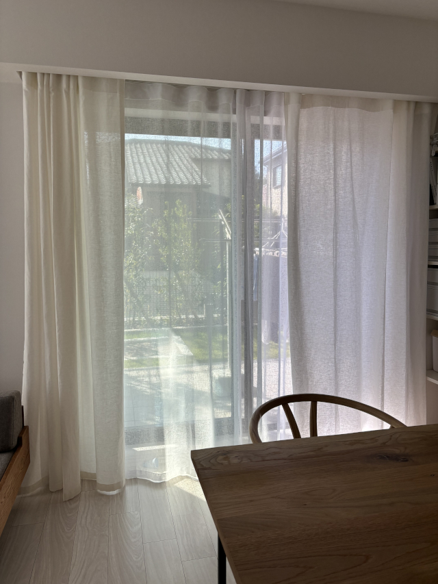 リネン＆ポリエステルカーテン　リノ　タタン　アイボリー