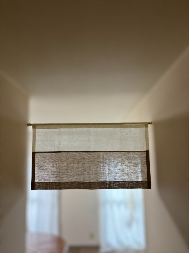 カフェカーテン　2色使い　【厚地　リノ　リサ　グレー＆アイボリー】