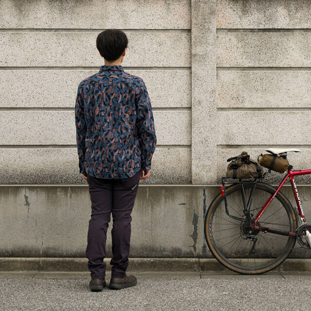 サイクリストネル モザイク】2024版 フランネルシャツ モダン柄 三分割