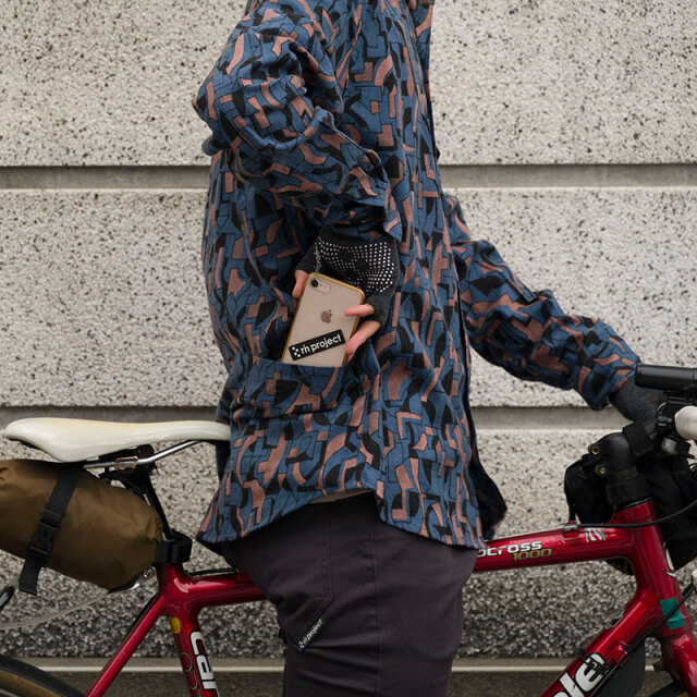 サイクリストネル モザイク】2024版 フランネルシャツ モダン柄 三分割