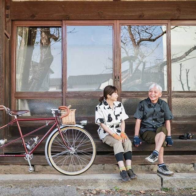 【シャノアシャツ】黒猫プリント バックポケット付き開襟シャツ 創業40周年記念 日本製 No.2296