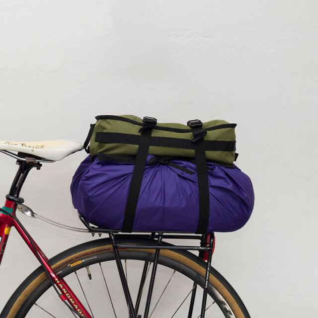 THE FUROSHIKI】キャリアに固定 風呂敷 撥水 軽量 エコバッグ キャンプ