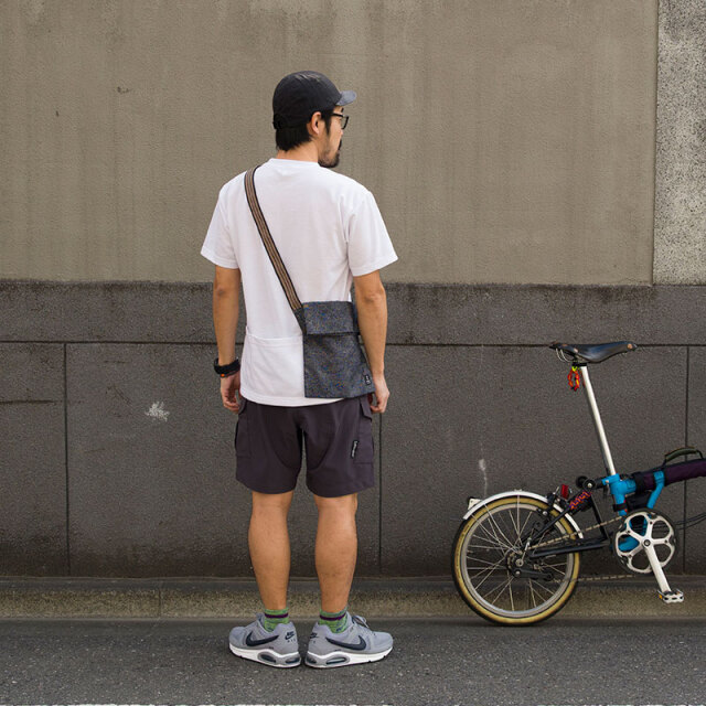 MAIDOサコッシュ小】柄物 前掛け紐 ショルダーバッグ A4サイズ 日本製