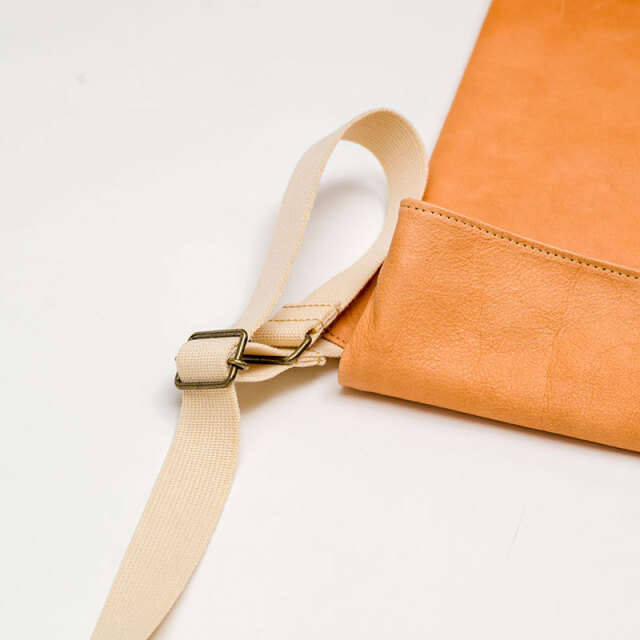 直営限定販売【TOCHIGI LEATHER SACOCHE】最高級 栃木レザー