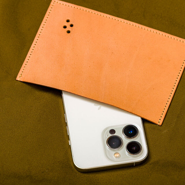 受注生産【TOCHIGI LEATHER SACOCHE】最高級 栃木レザー 真鍮鋳物金具