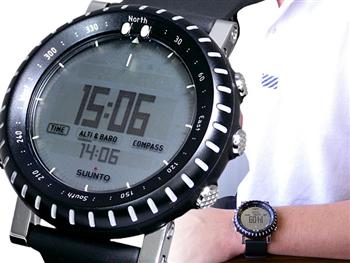 スント SUUNTO コア CORE 腕時計 SS013316010 ライトブラック