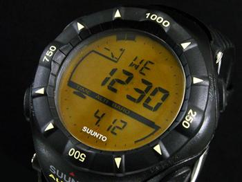 スント SUUNTO アルティマックス 腕時計 SS004787110