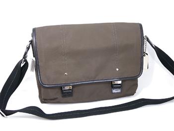 COACH コーチ メッセンジャーバッグ 70206-SVMA