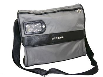 ディーゼル DIESEL ショルダーバッグ 00XP09-T8086