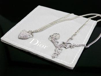 クリスチャン ディオール Christian Dior ネックレス D23119