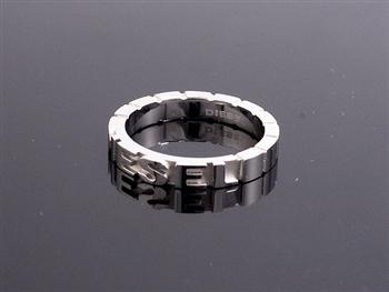 新発売 新商品 DIESEL リング 11号 5.5 アクセサリー