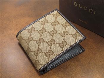 GUCCI グッチ 二つ折り 短財布 04862R-FVE1R-9643