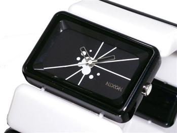 ニクソン NIXON 腕時計 VEGA ベガ A726-005