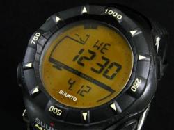 スント SUUNTO アルティマックス 腕時計 SS004787110