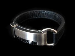 ディーゼル DIESEL バングル／ブレスレット DX0001