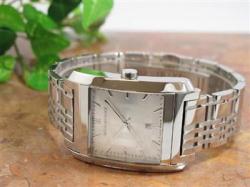 バーバリー BURBERRY 腕時計 スイス製 メンズ BU1567