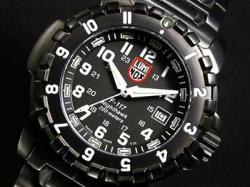 ルミノックス LUMINOX ナイトホーク F-117 ステルス 腕時計 6402