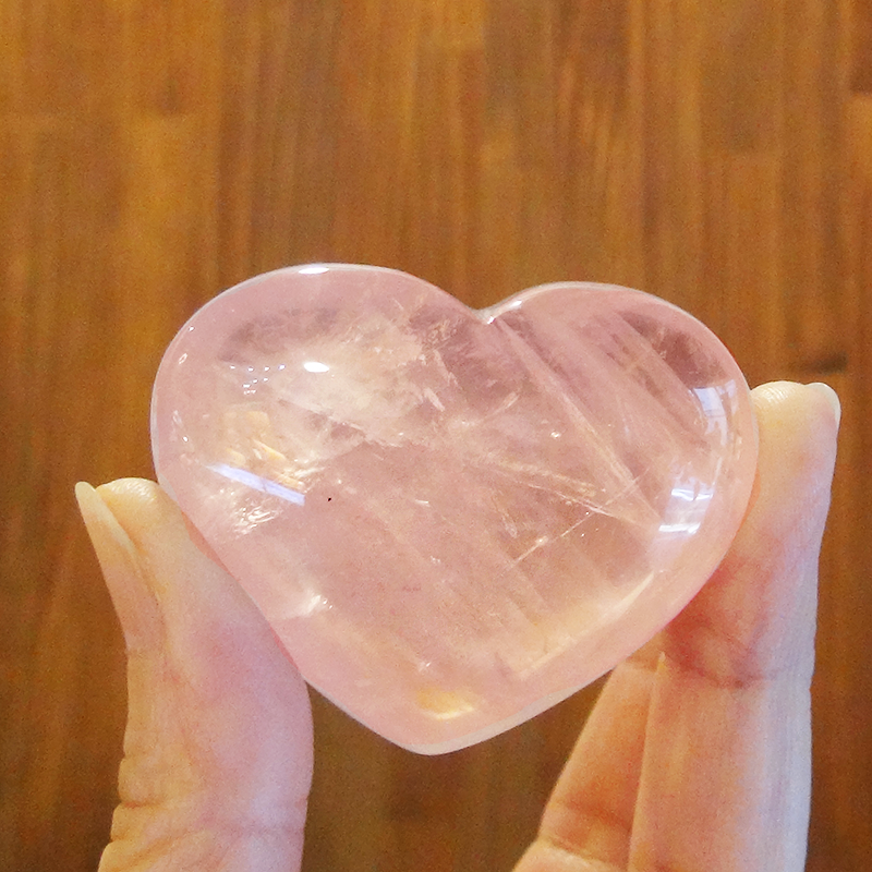 ローズクォーツハート型（量子波動転写加工）