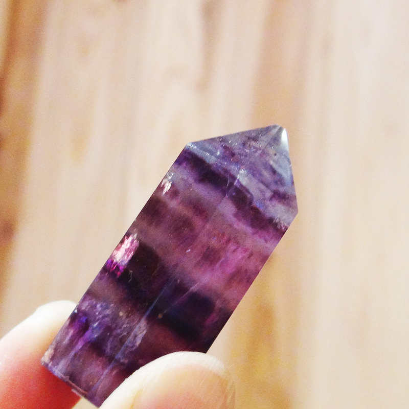 六角フローライト原石（量子波動転写加工）