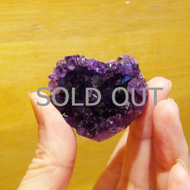 アメジスト原石ハート型（量子波動転写加工）