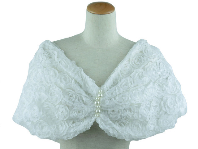 ボレロ　結婚式　薔薇モチーフの華やかなケープボレロ　パール付　白