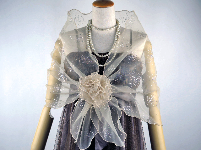 ボレロ　ショール　薔薇コサージュが素敵なストーンがキラキラオーガンジーショール　ベージュ　