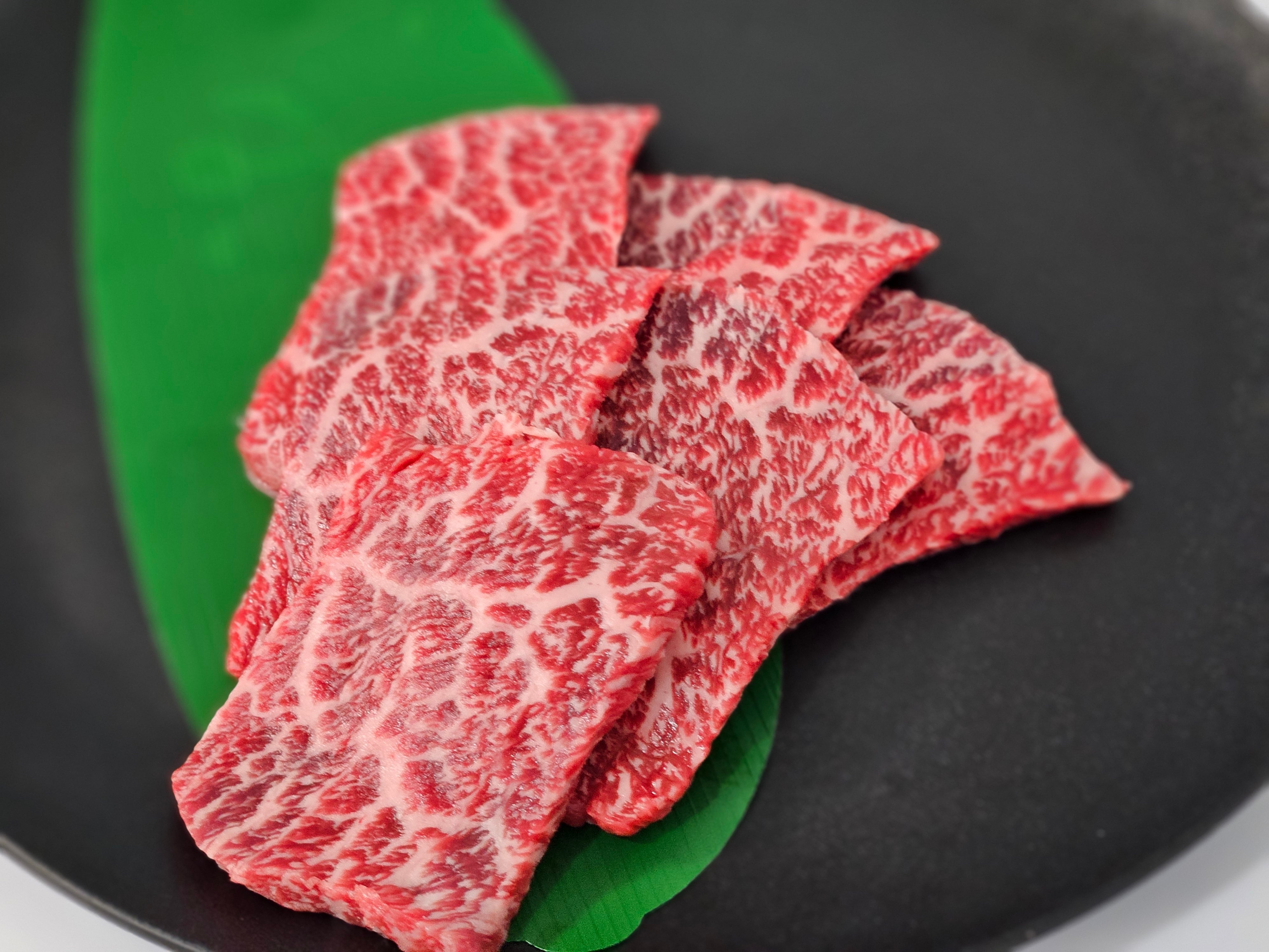 【ほろよい牛ファーム宮古島】焼肉祭り開催中！！ウデ300g