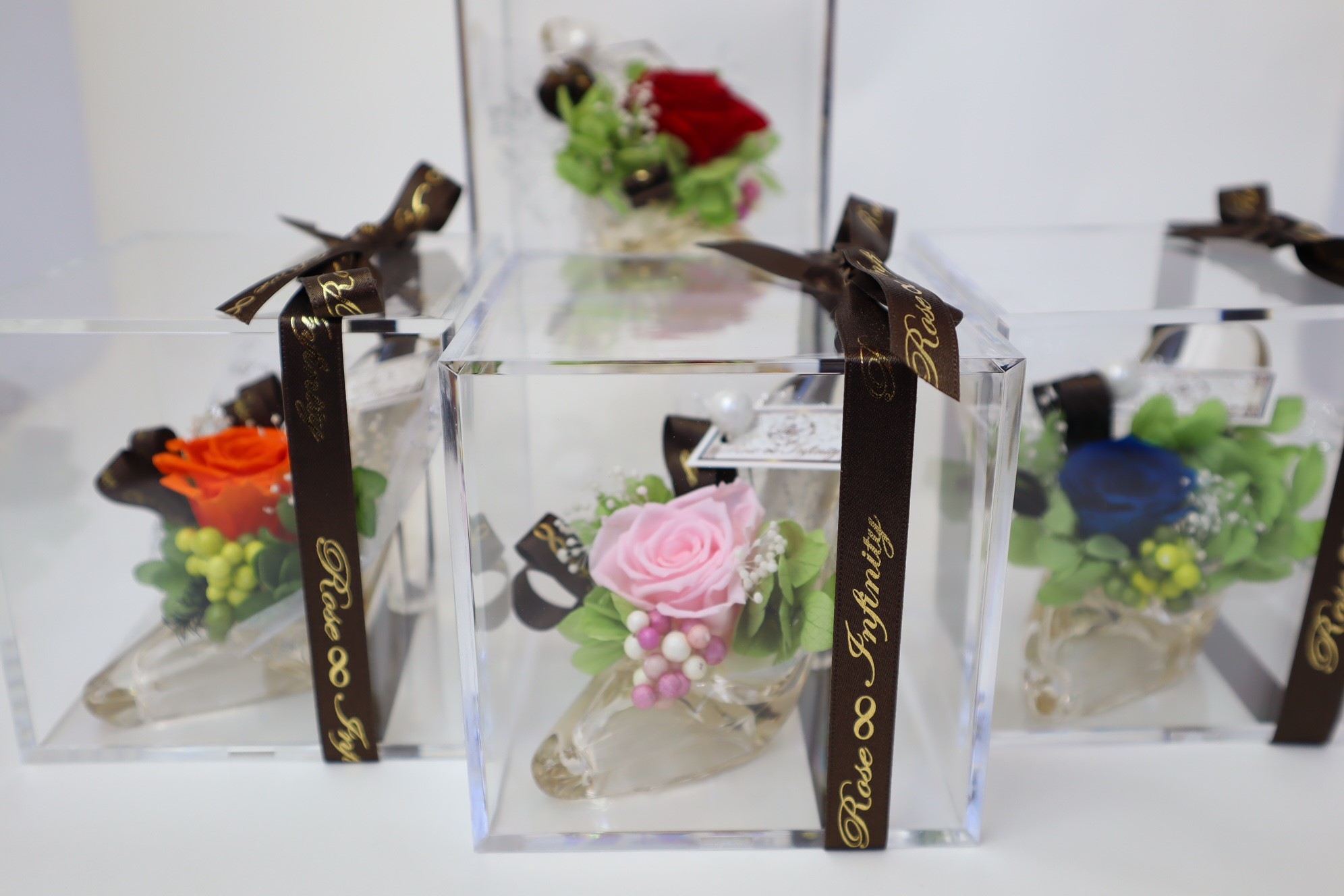 愛妻の日　池袋　プリザーブドフラワー専門店　フラワーショップリズカ　　ヒール　ハーバリウム　販売　店舗