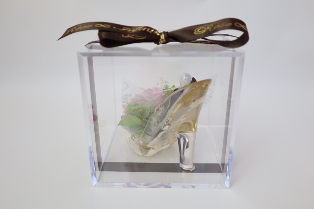 愛妻の日　池袋　プリザーブドフラワー専門店　フラワーショップリズカ　　ヒール　ハーバリウム　販売　店舗