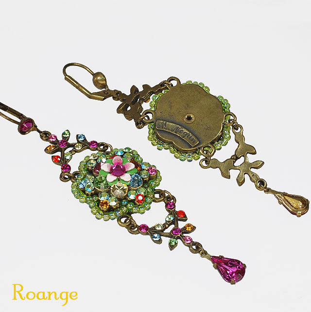 ミハエルネグリン クリスタルビーズシャンデリアフックピアス