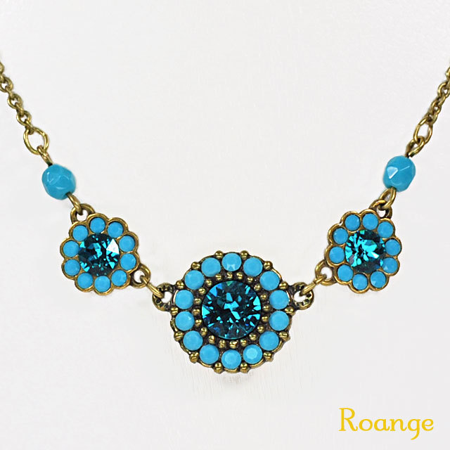 ミハエルネグリン クリスタルトリプルラウンドネックレス 