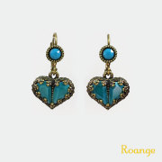 ミハエルネグリン クリスタルハートネックレス