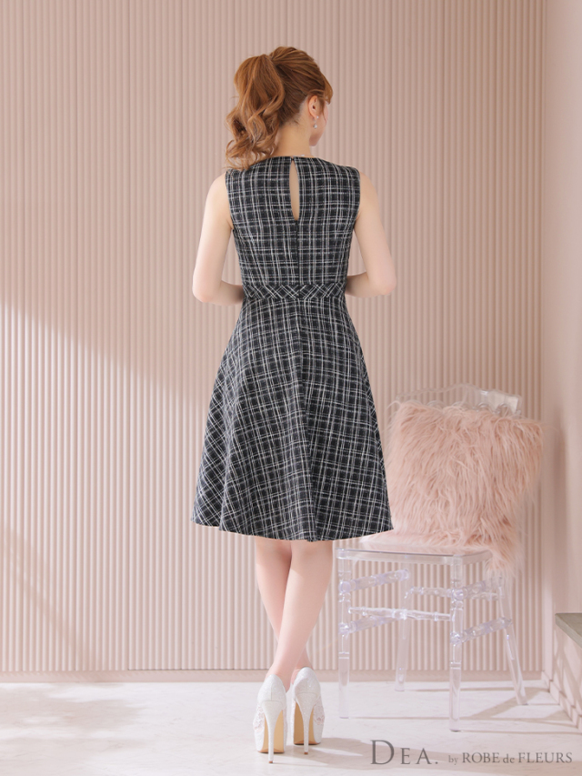 Lサイズあり】チェック×フレアミディアムキャバドレス(DE2654) 