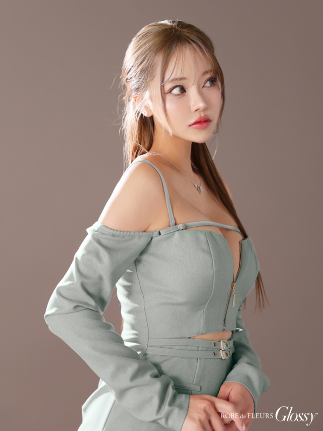 XSサイズあり】オフショルロングスリーブウエストカットタイトキャバ