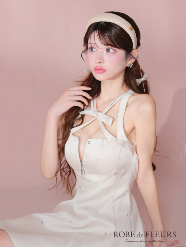 XSサイズあり】サテンネックリボンバストジップフレアミニキャバドレス  