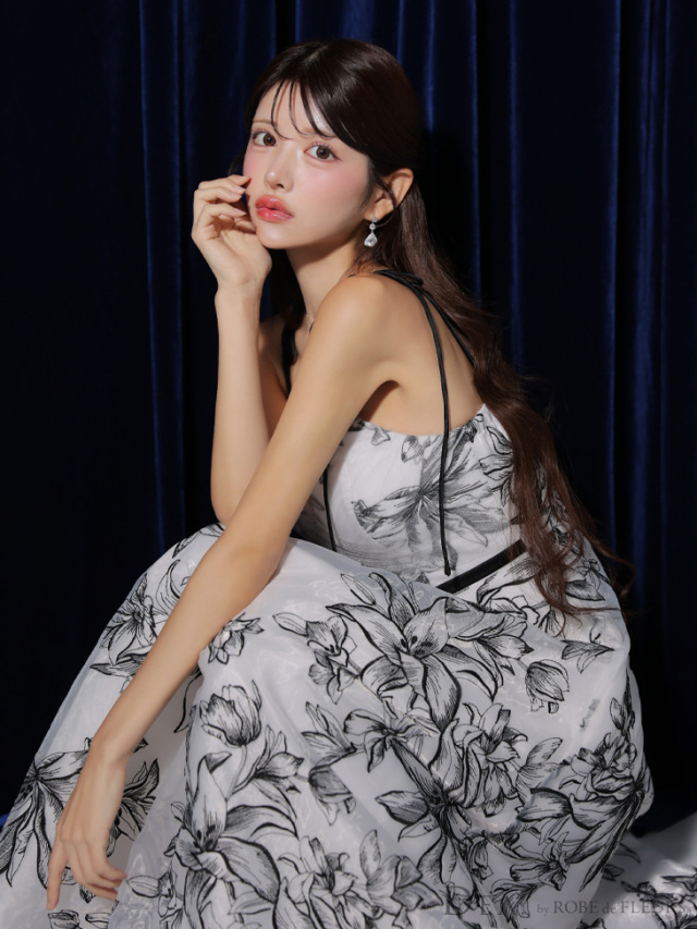 XS～Lサイズあり】花柄刺繍オーガンジーフレアロングキャバドレス(DE3766) 