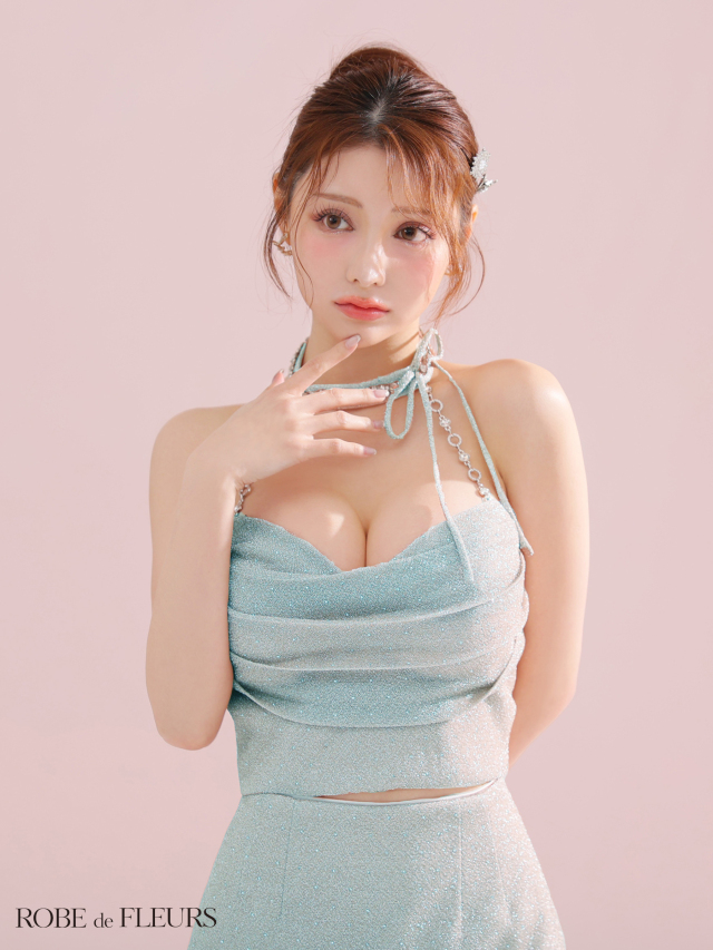 XSサイズあり】ラメニットリボンホルターセットアップタイトミニキャバ