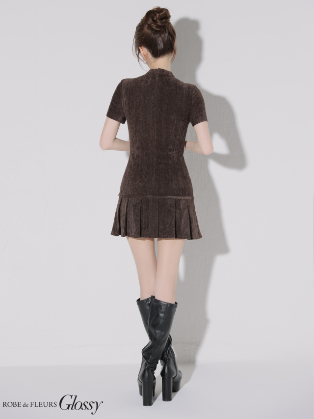 XS～Lサイズあり】起毛ニットジップアップ半袖セットアップミニキャバ