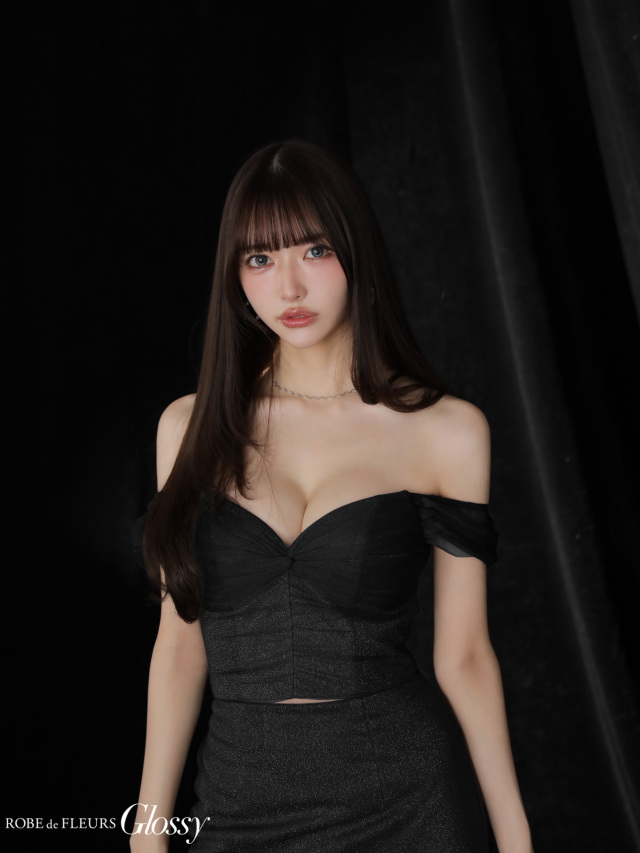 XS～Lサイズあり】ラメニットオフショルセットアップロングキャバ