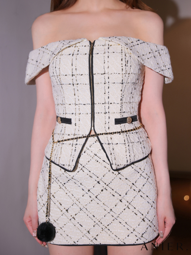 XSサイズあり】 Tweed off-the-shoulder waist-cut bunny halloween