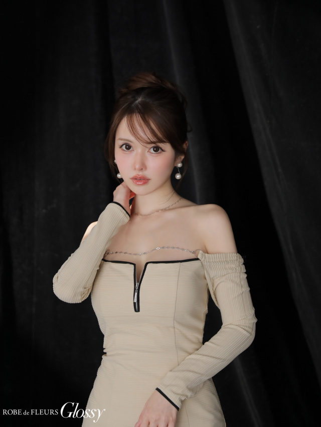 XSサイズあり】パイピングオフショルロングスリーブミニキャバドレス