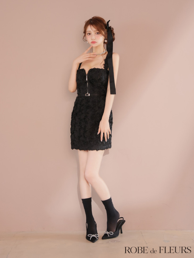 VIP価格SALE★LOEWE★クレープバック サテン スカーフドレス XS～Lサイズあり】刺繍レース×パステルサテンフレアキャバドレス