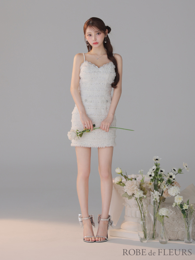 ROBE de FLEURS スパンコールホワイトドレス Sサイズ XSサイズあり】フェザースパンコールツイードミニキャバドレス(fm4224)