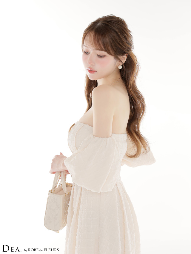 XSサイズあり】ラメジャガードオフショルバルーンスリーブロングキャバ