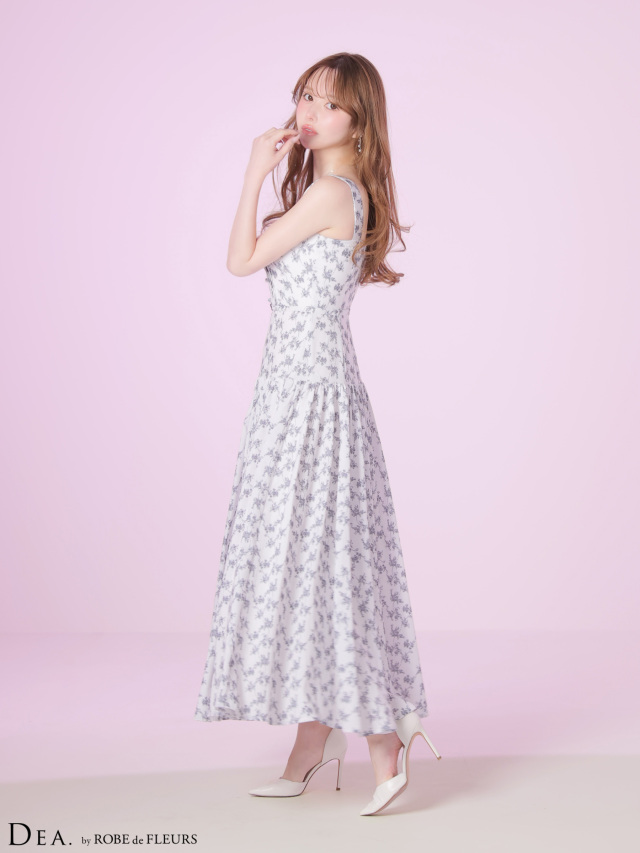 XS～Lサイズあり】フラワーマットサテンギャザーフレアロングキャバ